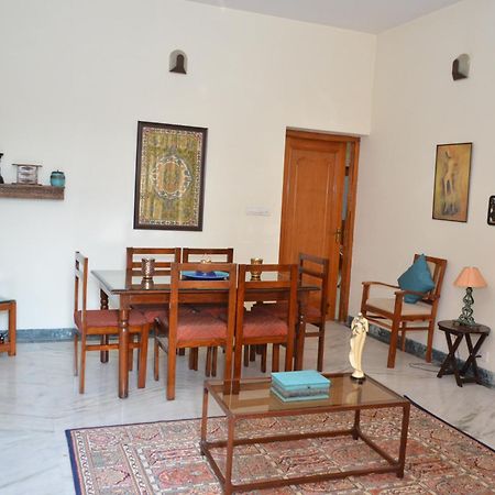 Sandy's Homestay Jammu Luaran gambar