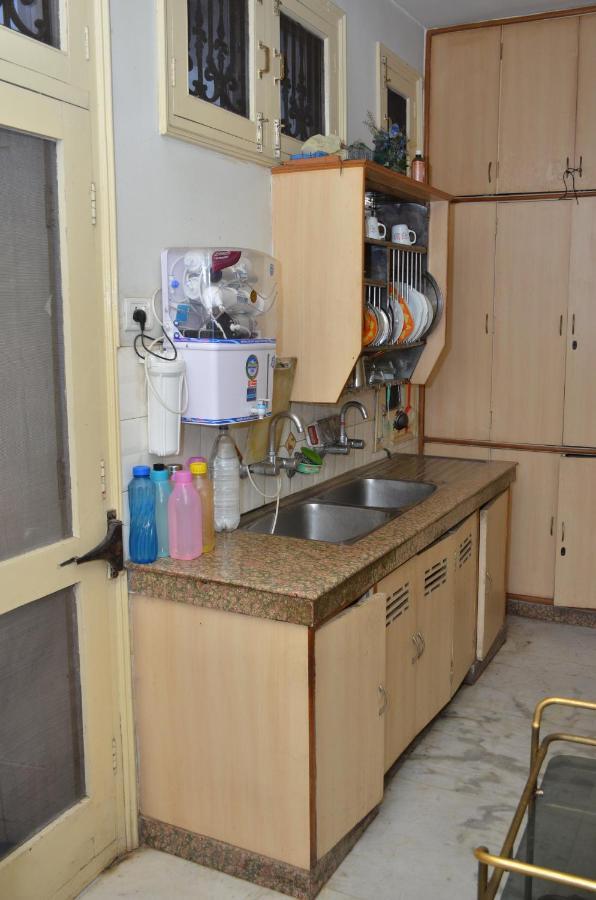 Sandy's Homestay Jammu Luaran gambar