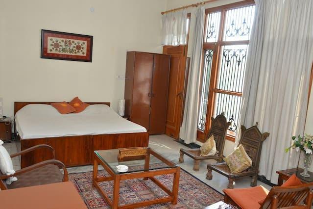 Sandy's Homestay Jammu Luaran gambar