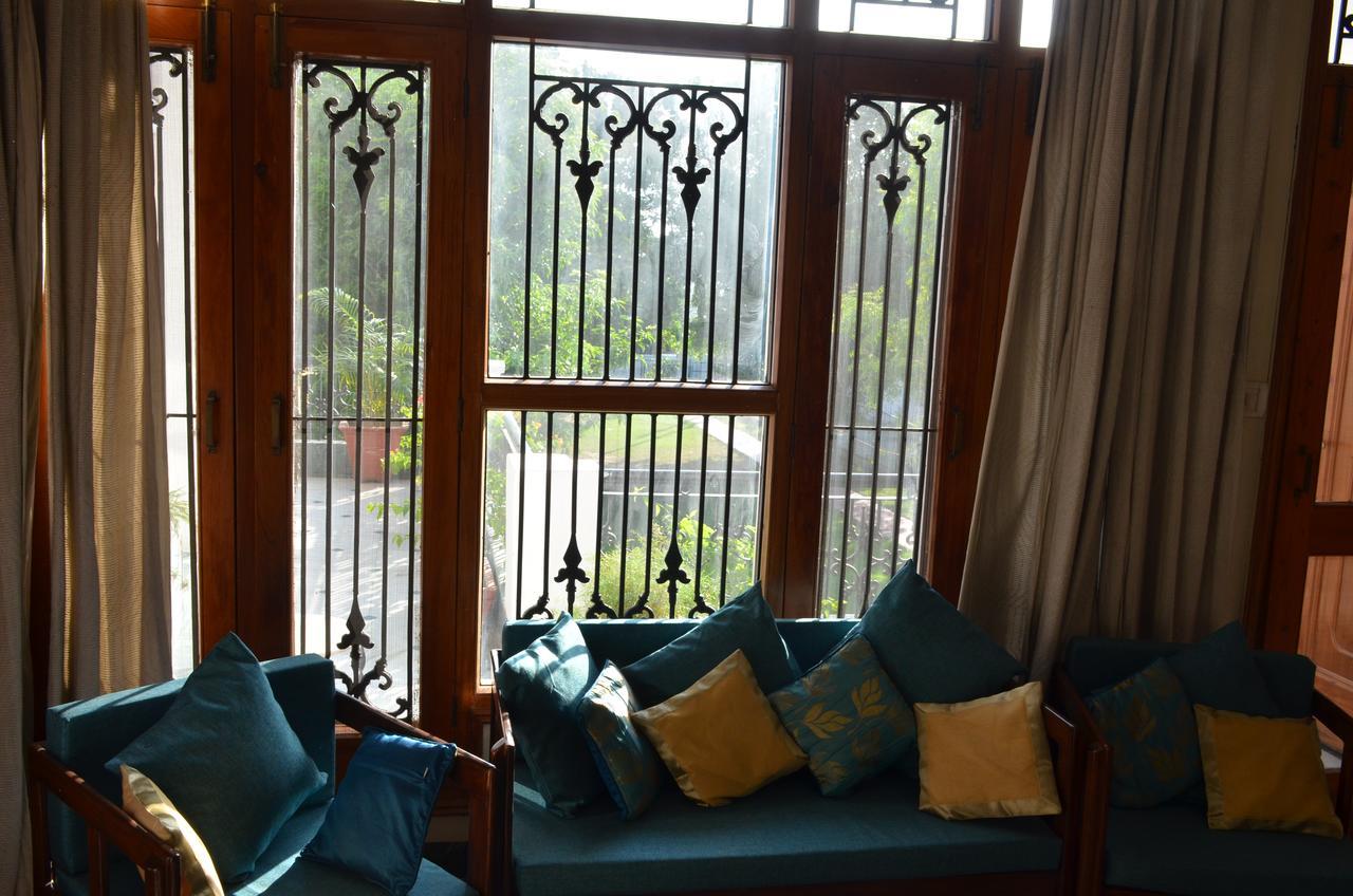 Sandy's Homestay Jammu Luaran gambar